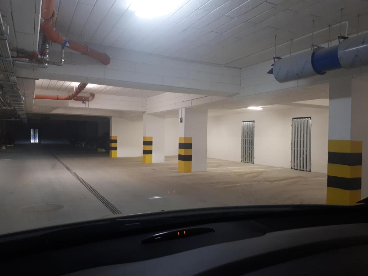 Apartament-Sadowa Έλμπλαγκ Εξωτερικό φωτογραφία